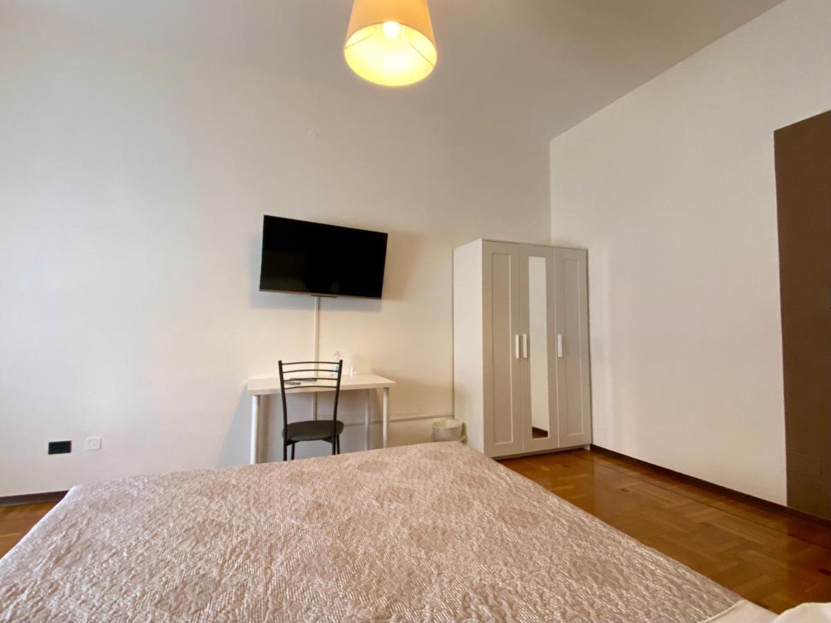 5Th Apartment Cuneo Dış mekan fotoğraf