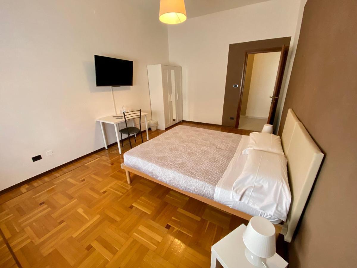 5Th Apartment Cuneo Dış mekan fotoğraf
